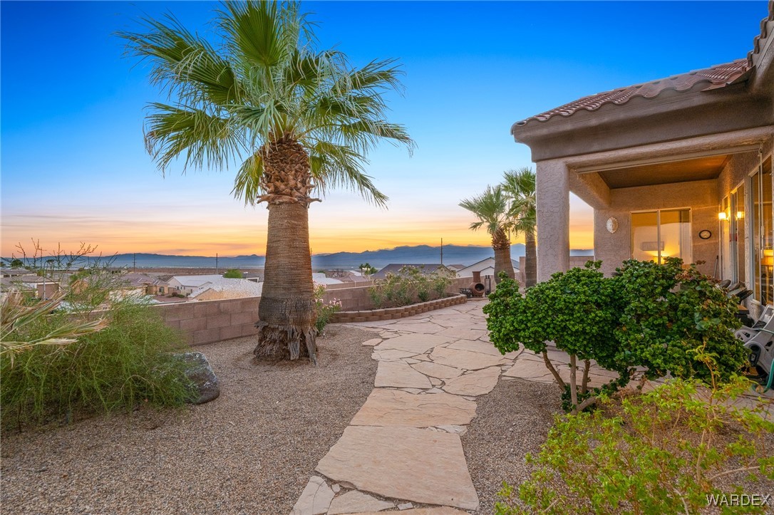 2250 Starflower Trail