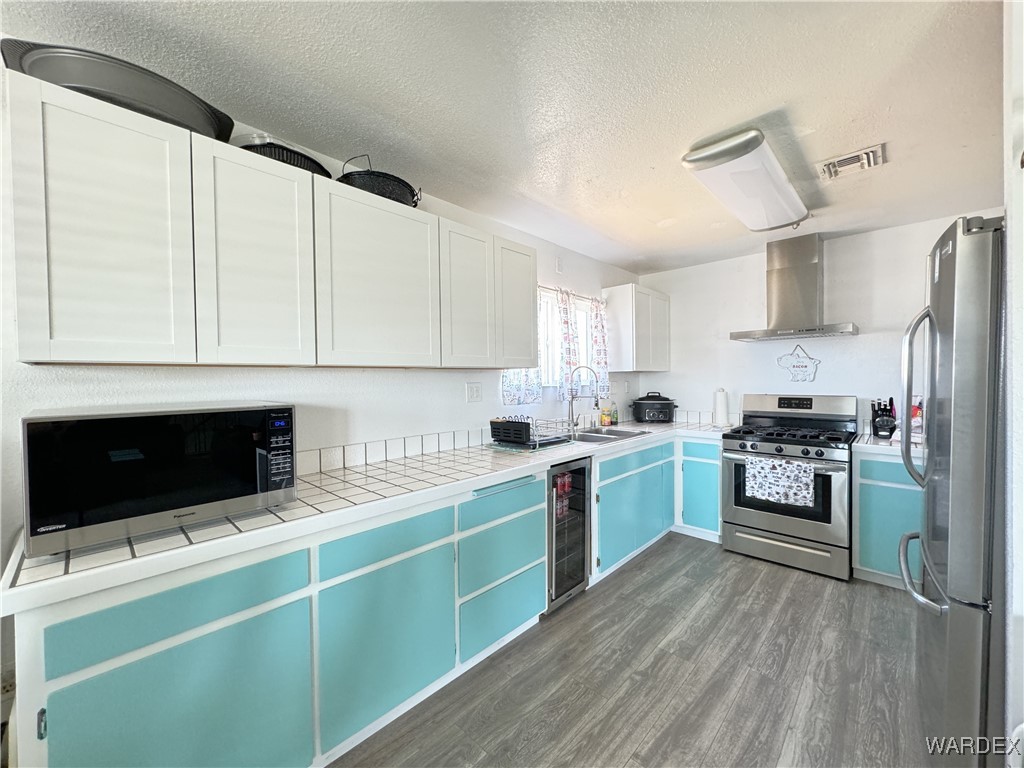 819 Sea Spray Drive