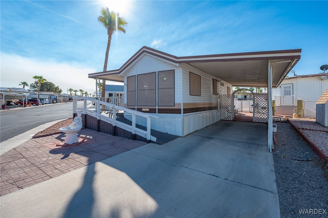 2000 Ramar Road 556