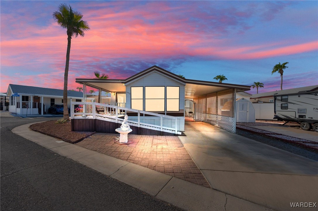 2000 Ramar Road 556