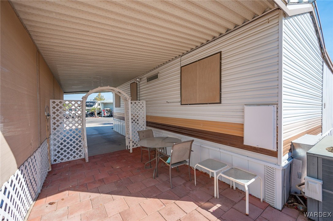 2000 Ramar Road 556