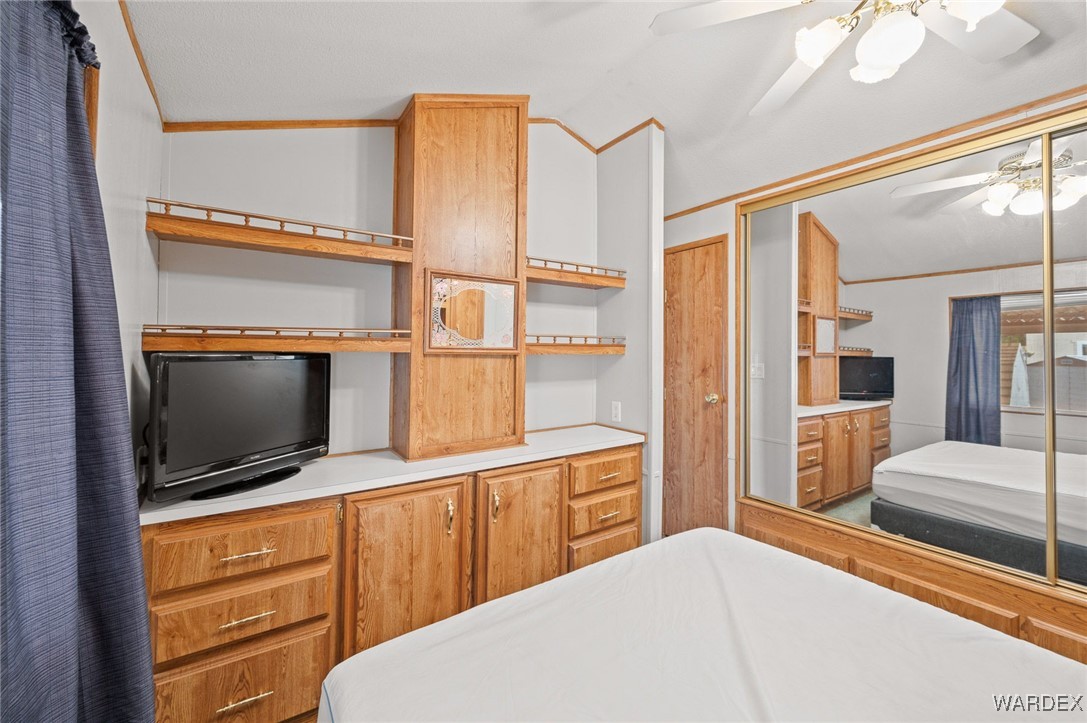 2000 Ramar Road 556