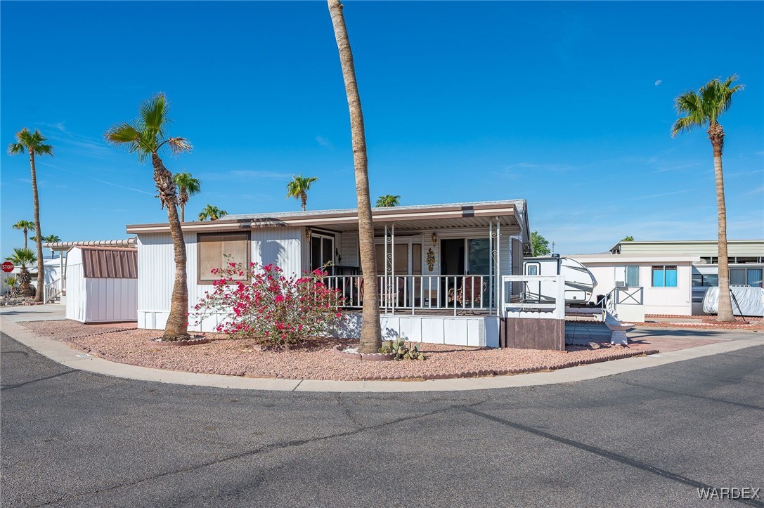 2000 Ramar Road 556