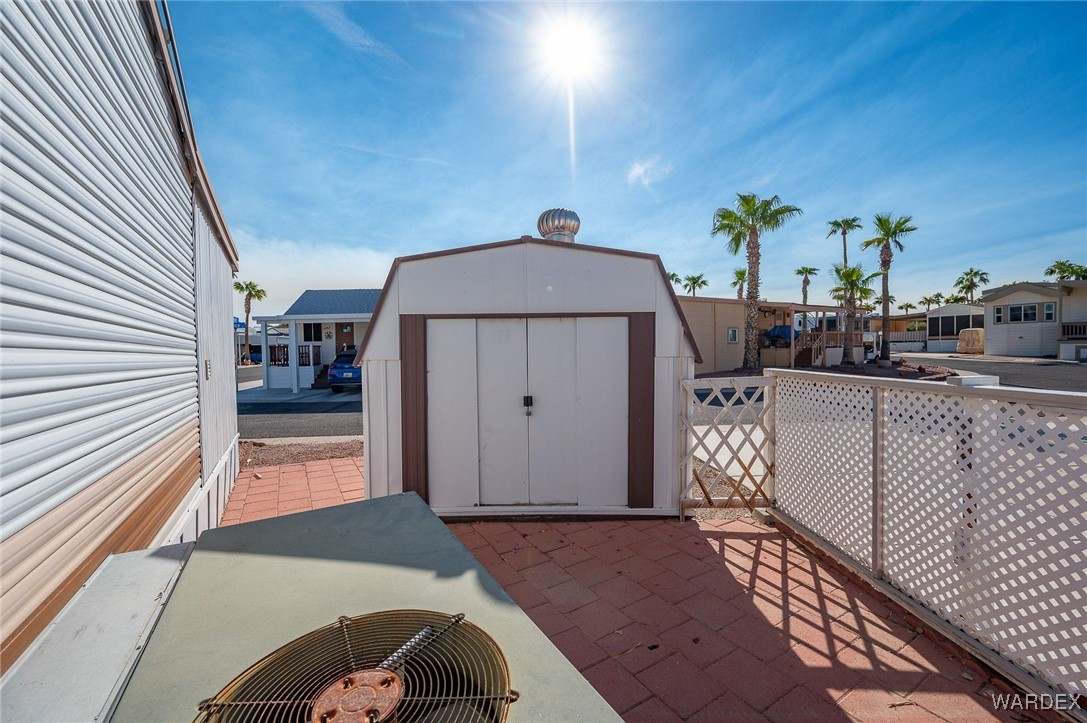 2000 Ramar Road 556