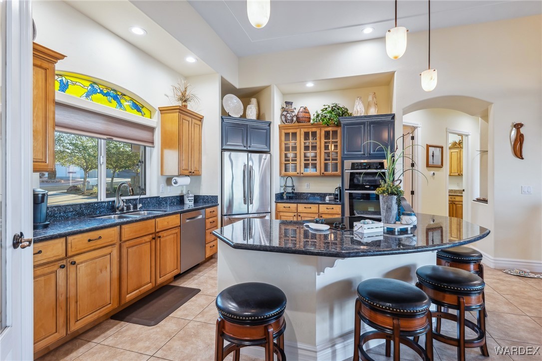 2892 Cresthill Dr.