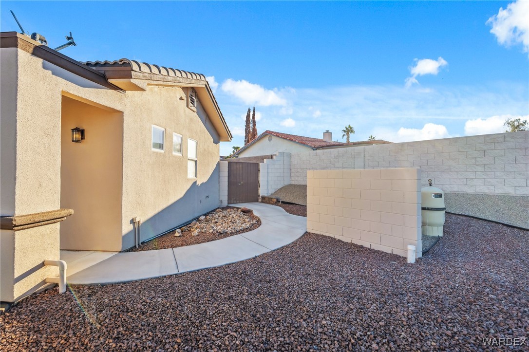 2892 Cresthill Dr.
