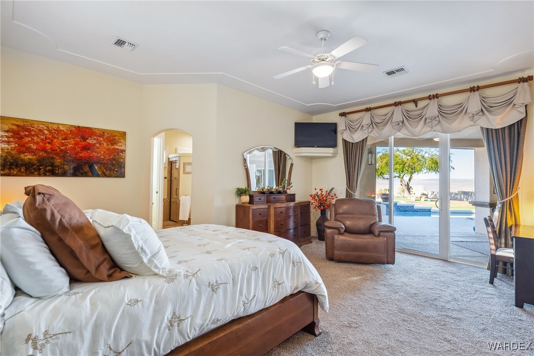 2892 Cresthill Dr.