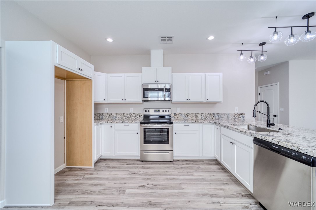 1863 Del Norte Drive