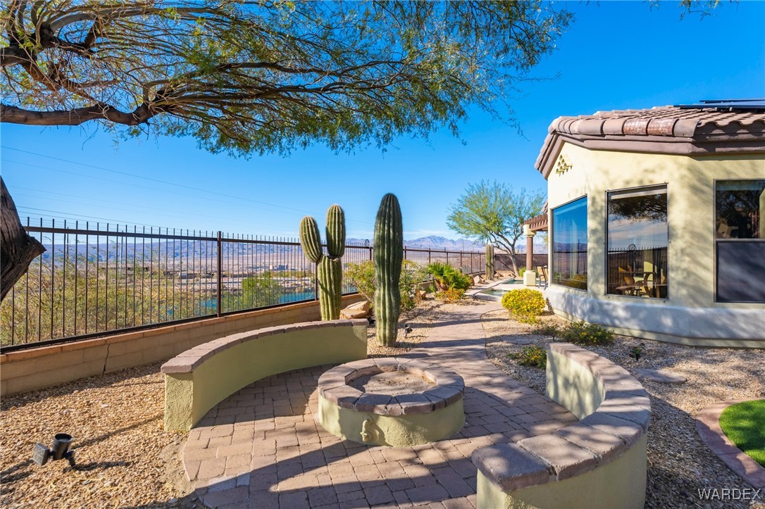 1496 Aztec Cove