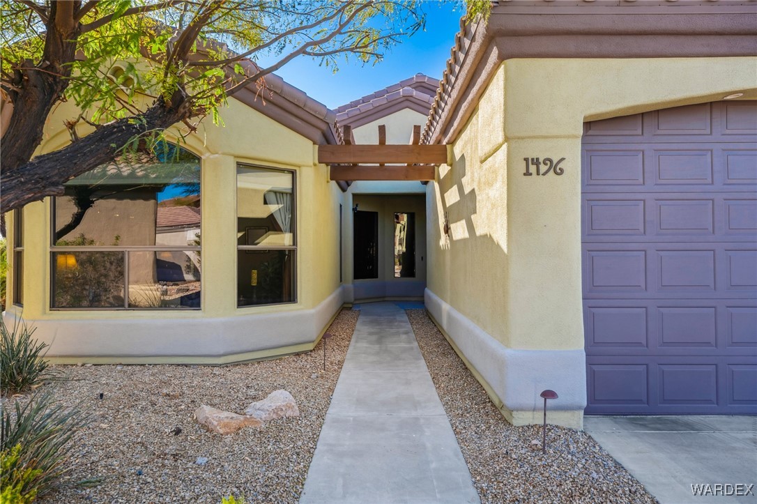 1496 Aztec Cove