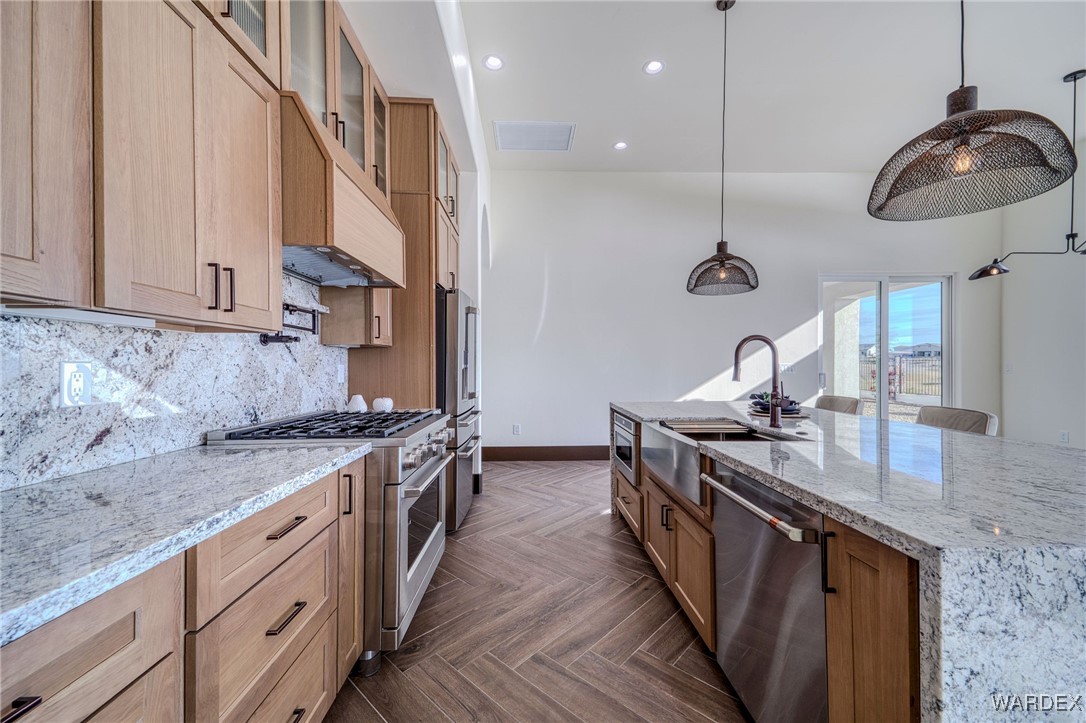 2376 E Paseo Mallorca