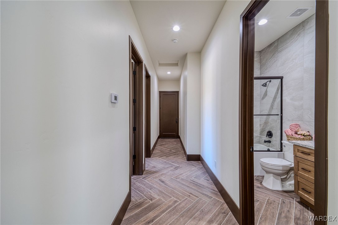 2376 E Paseo Mallorca