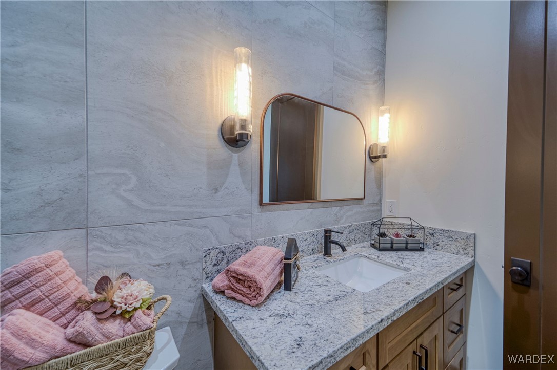 2376 E Paseo Mallorca