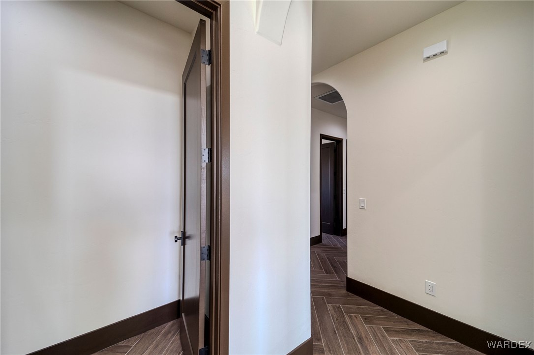 2376 E Paseo Mallorca