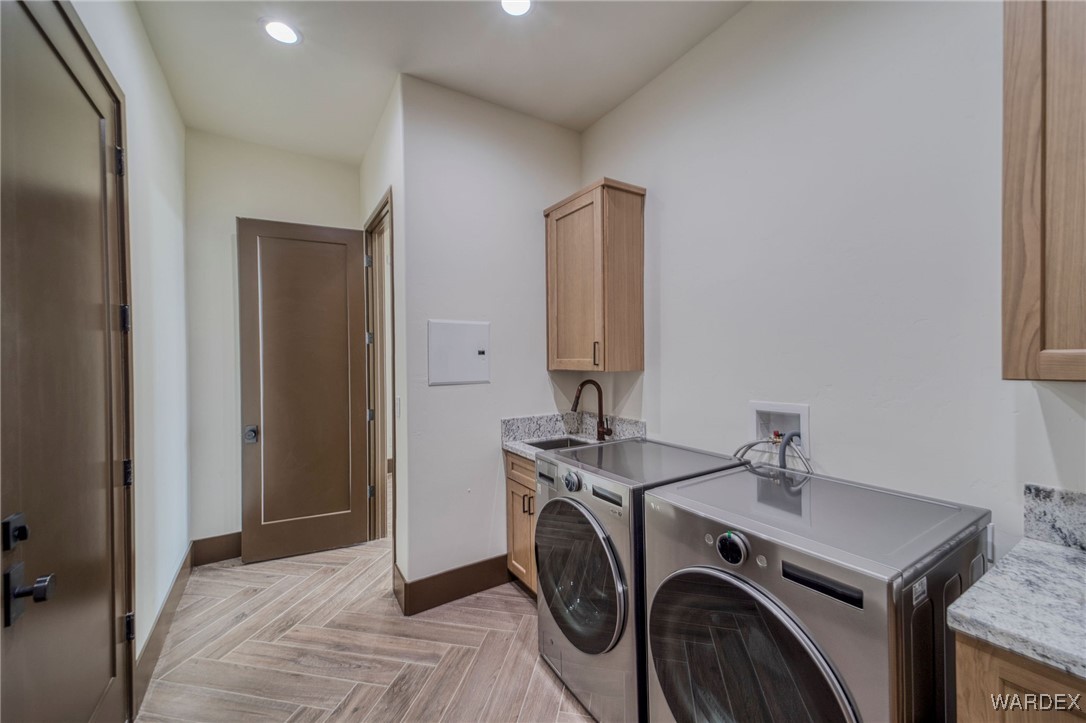 2376 E Paseo Mallorca