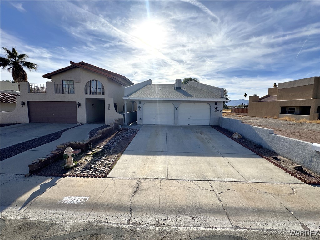 2667 Country Club Drive