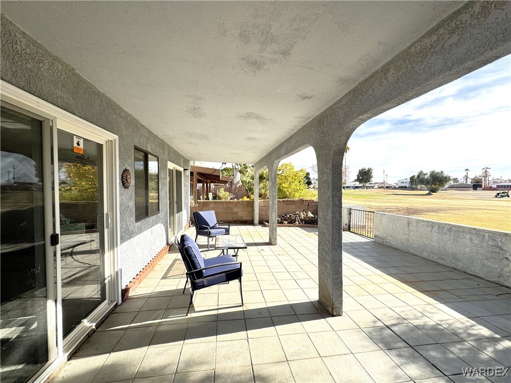2667 Country Club Drive