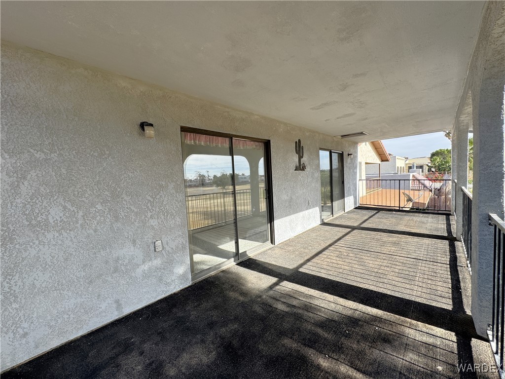 2667 Country Club Drive