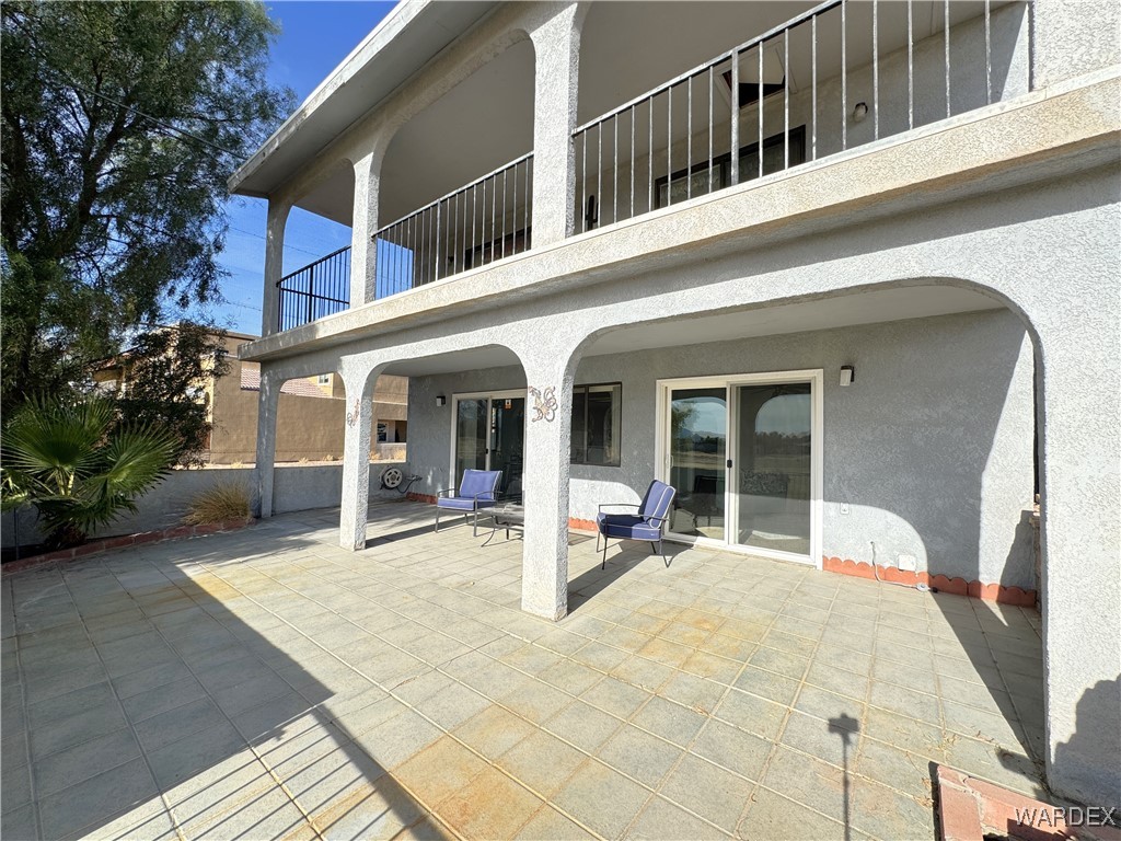 2667 Country Club Drive