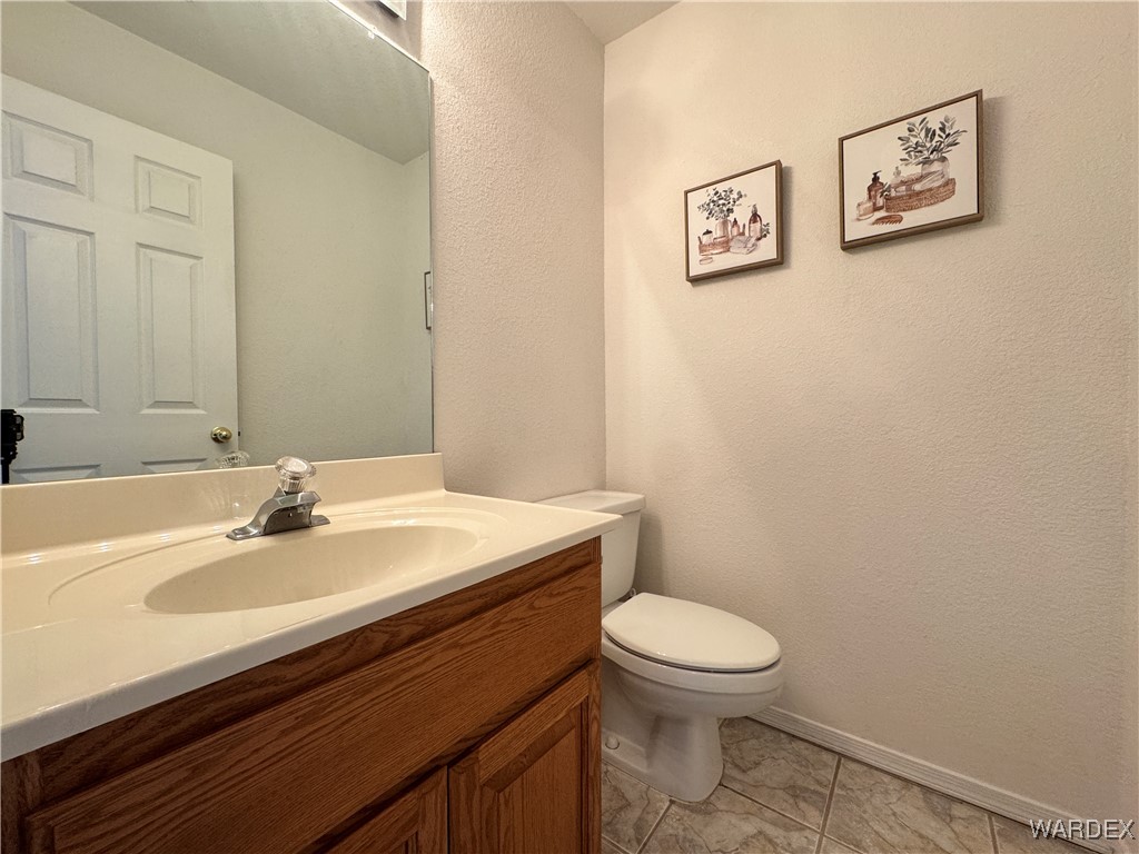 2667 Country Club Drive