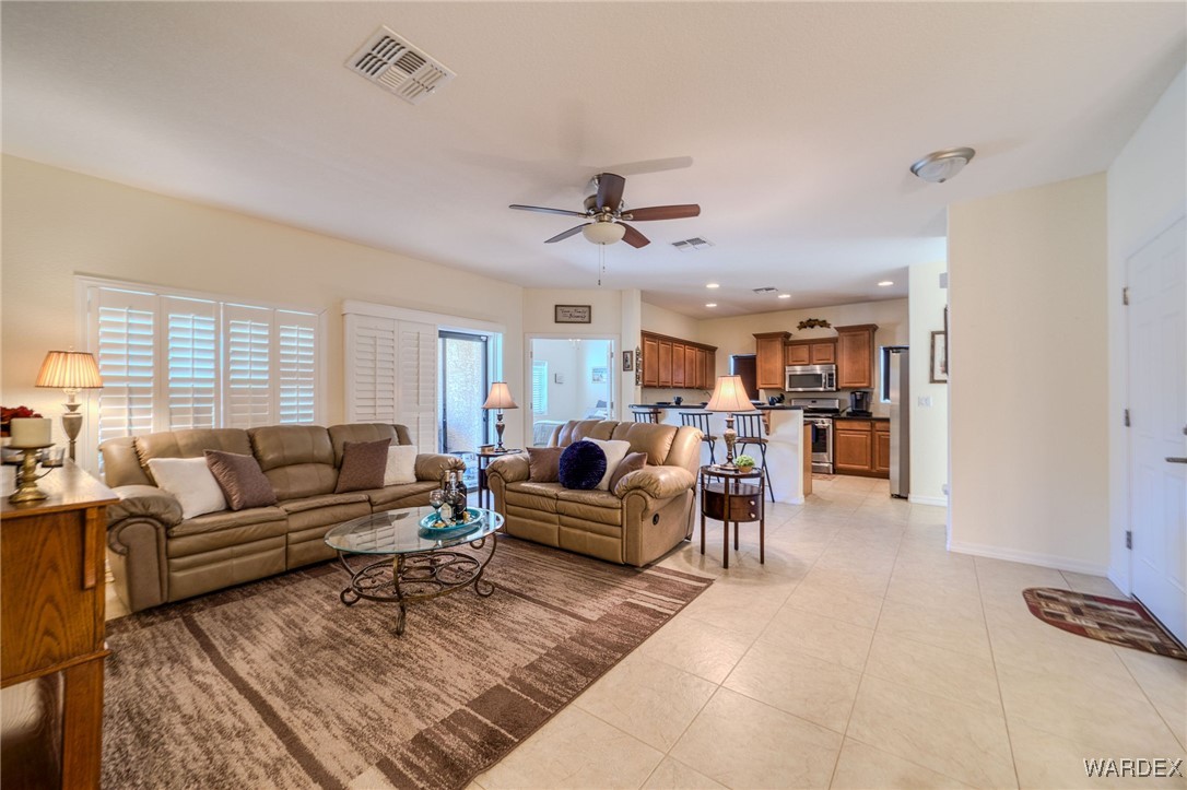 2702 Discovery Road
