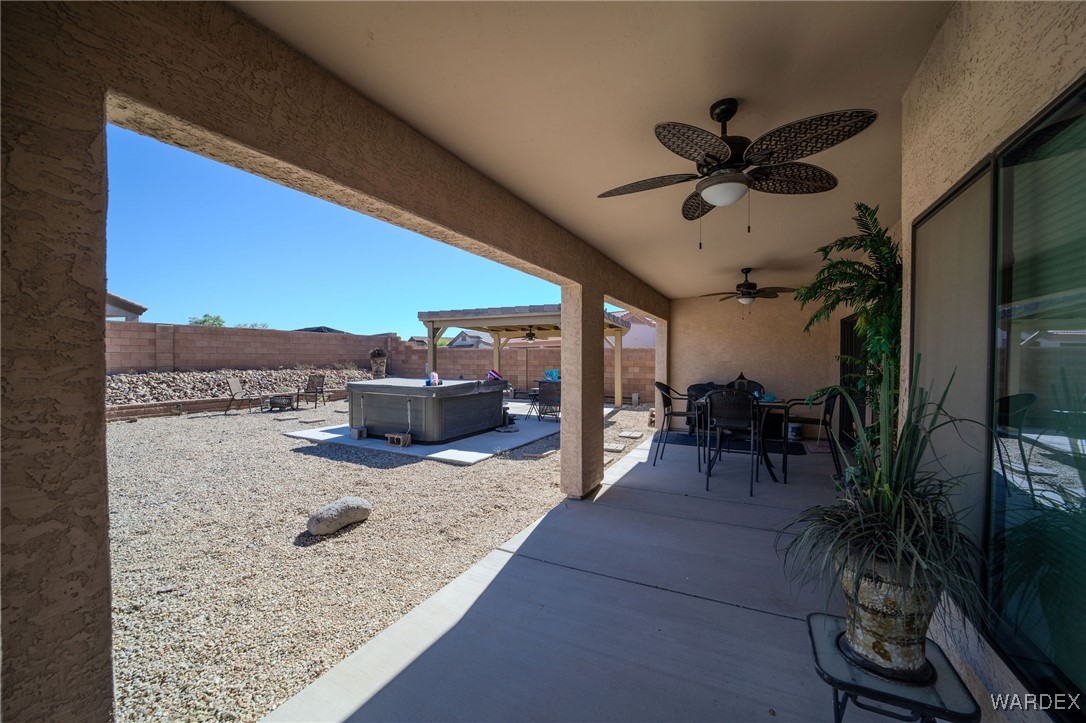2702 Discovery Road