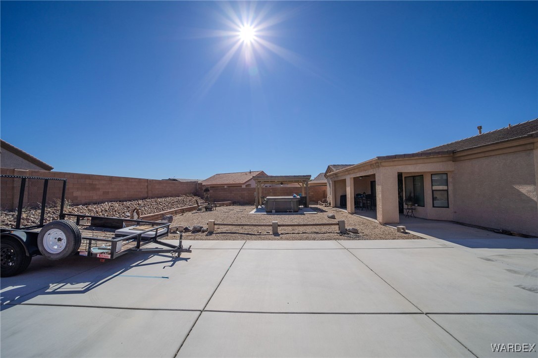 2702 Discovery Road