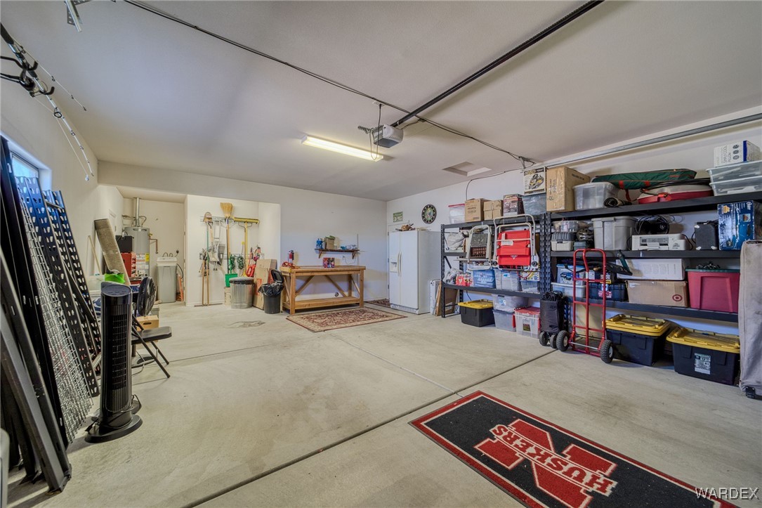 2702 Discovery Road