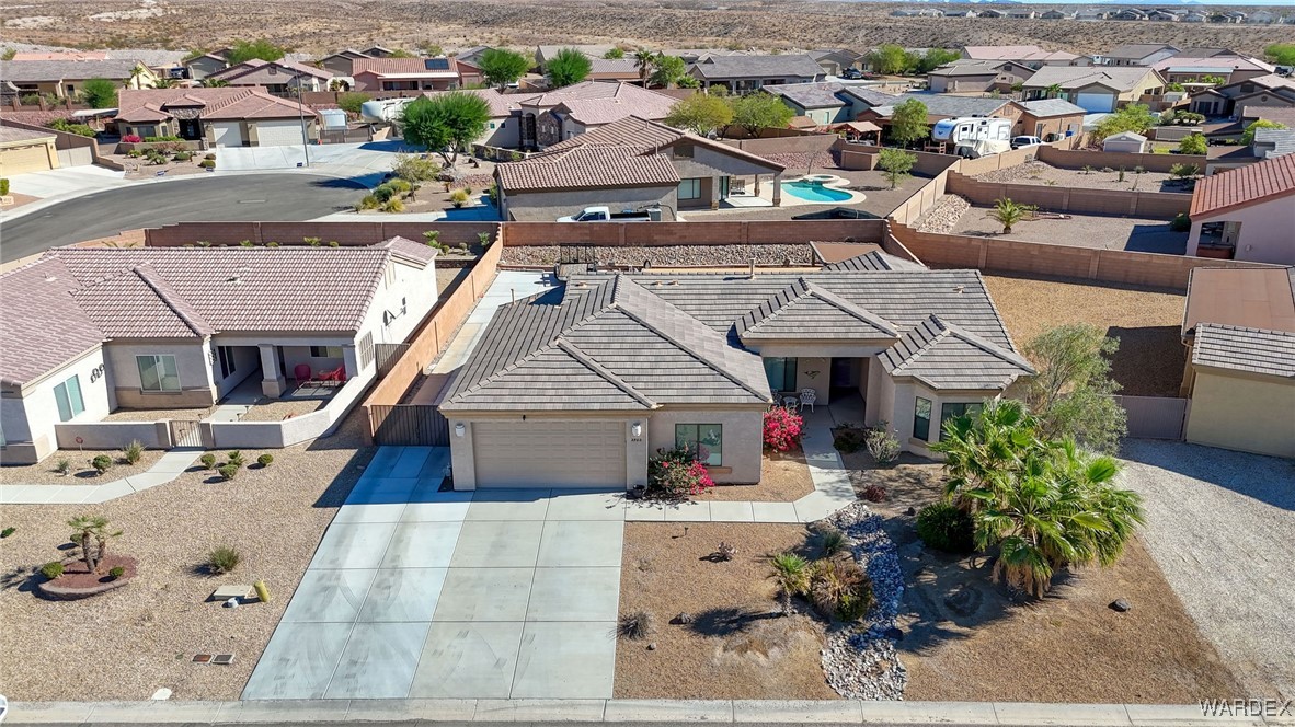 2702 Discovery Road