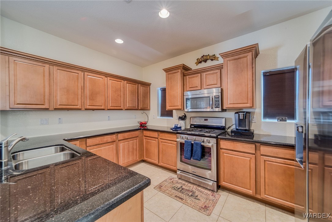 2702 Discovery Road