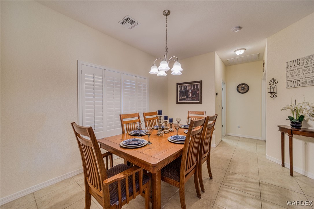 2702 Discovery Road
