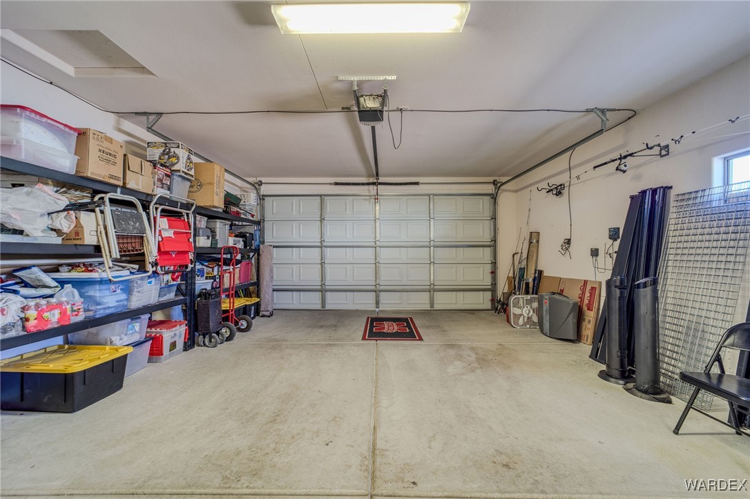 2702 Discovery Road