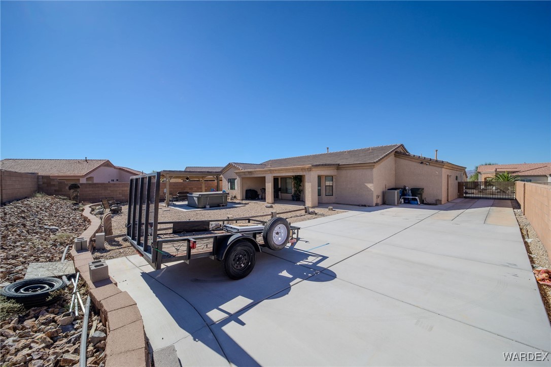 2702 Discovery Road