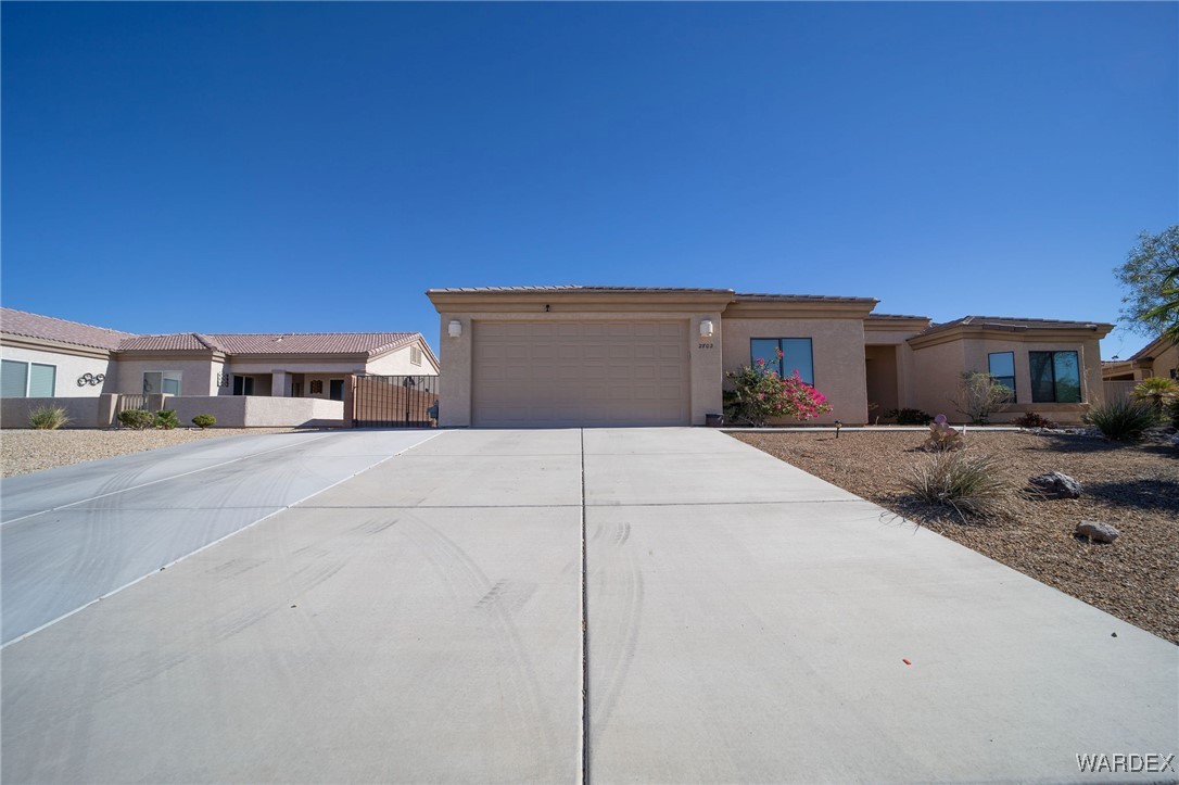 2702 Discovery Road