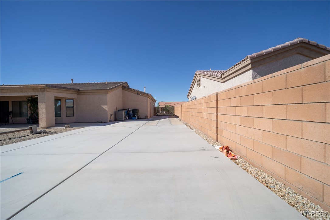 2702 Discovery Road