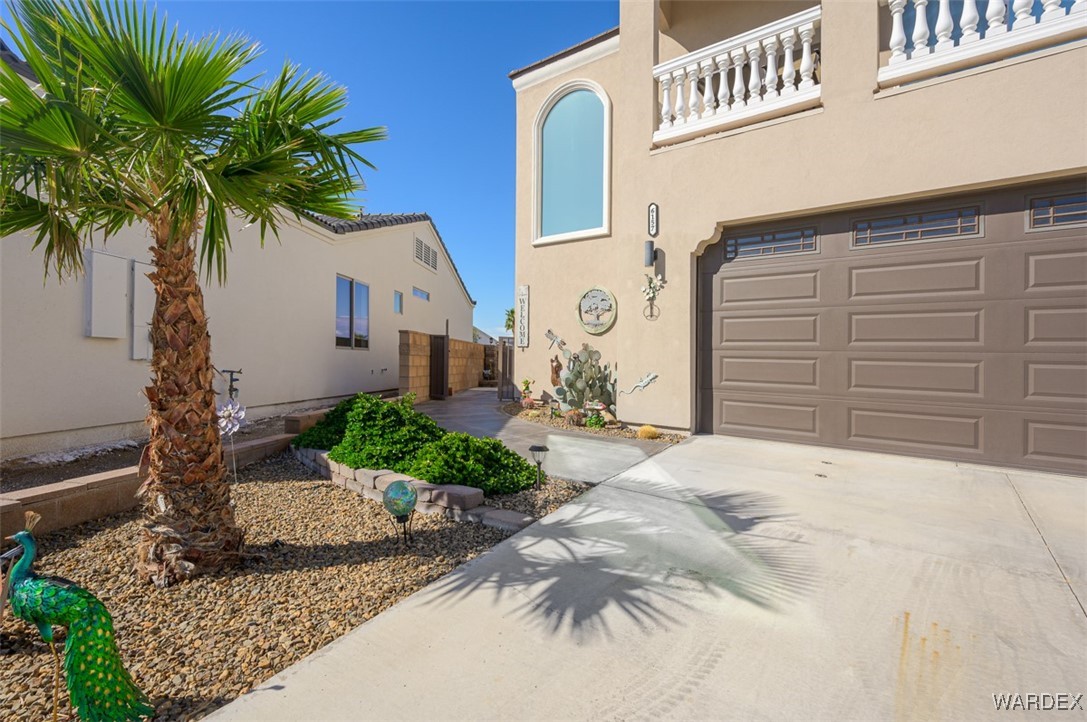 6157 S Los Lagos Court