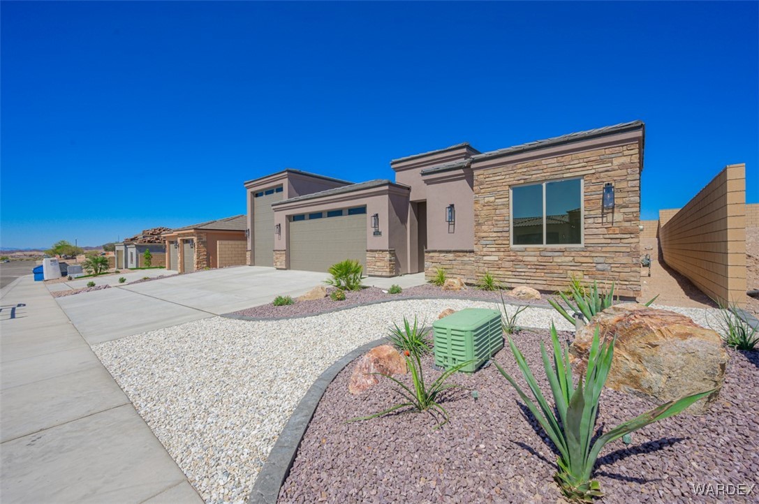 964 Thumb Butte Drive