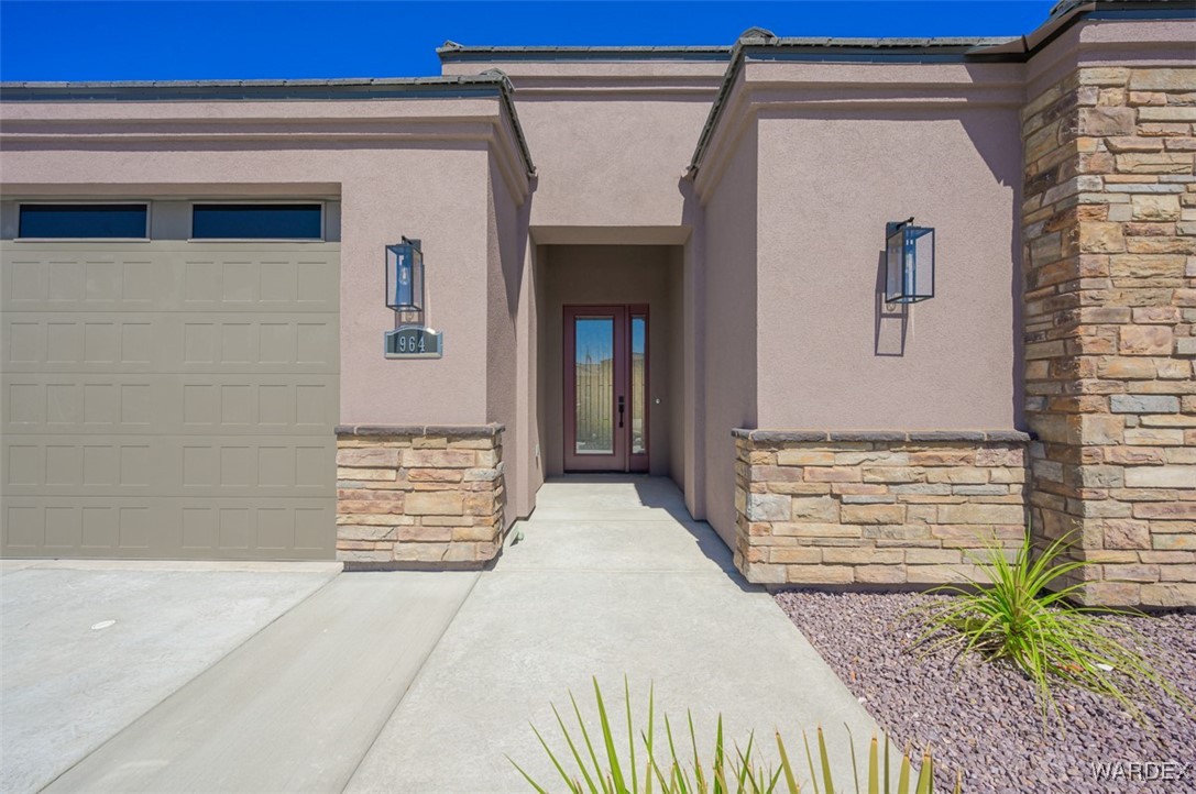 964 Thumb Butte Drive