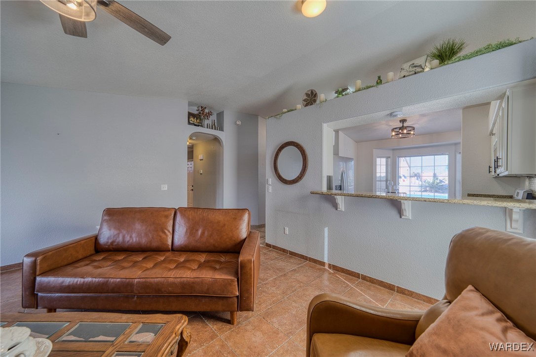 2331 E Primavera Loop