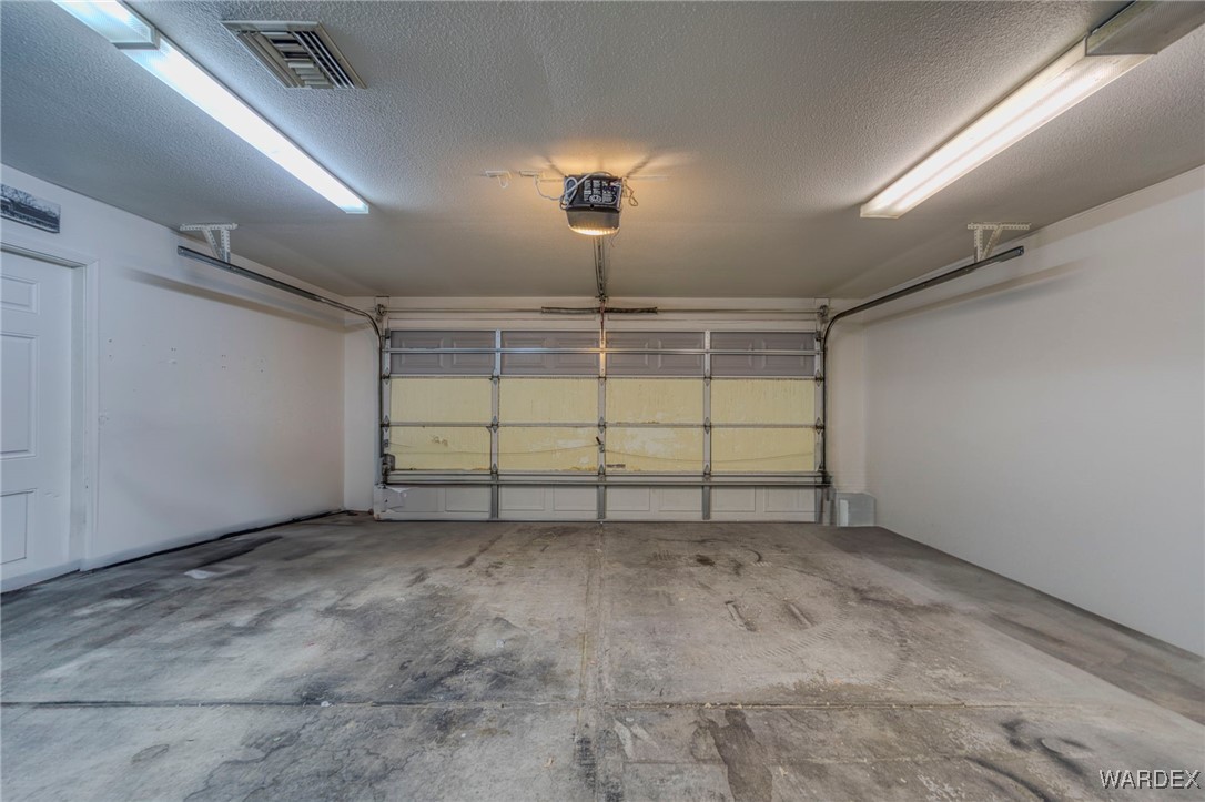 2331 E Primavera Loop