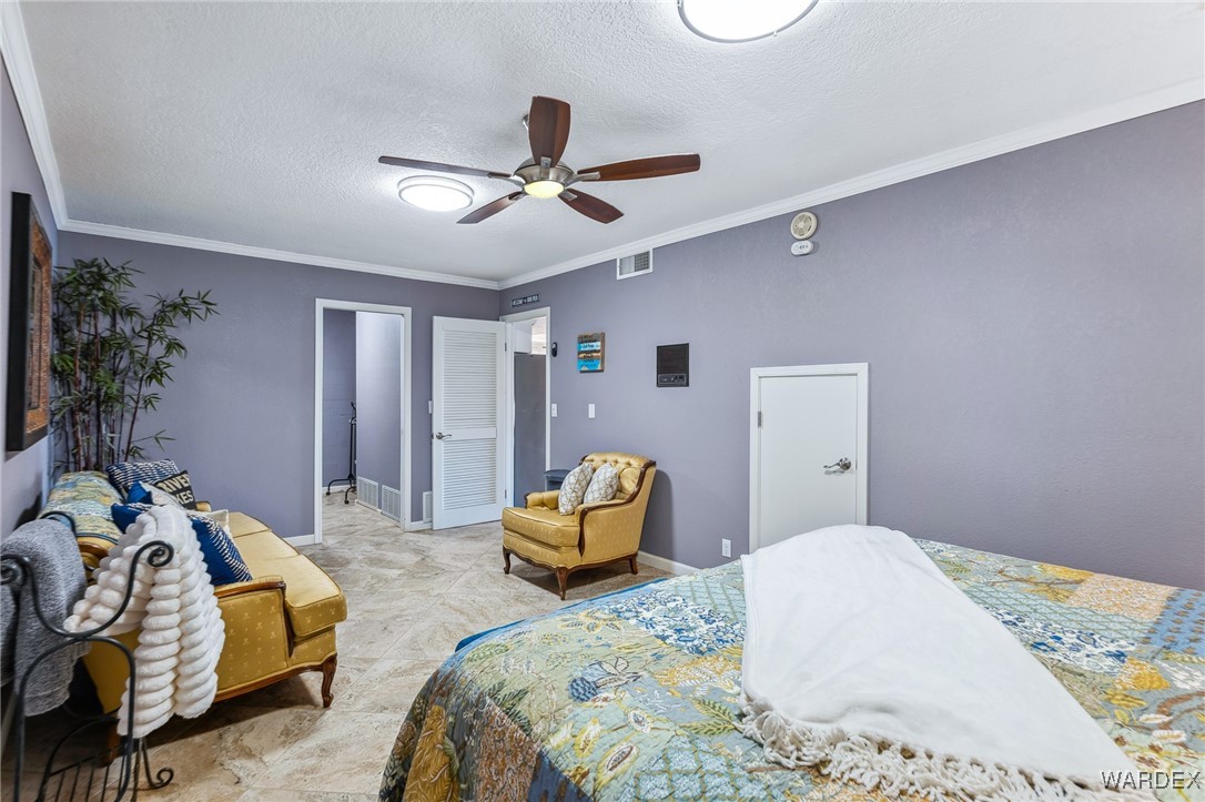 543 Riverfront Drive