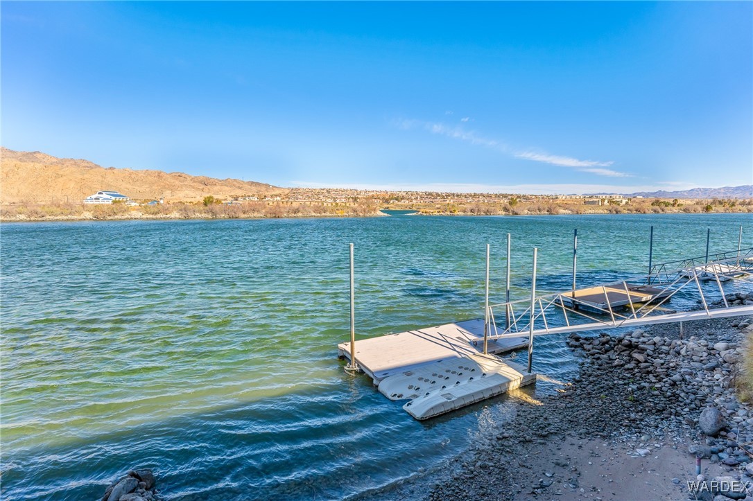543 Riverfront Drive