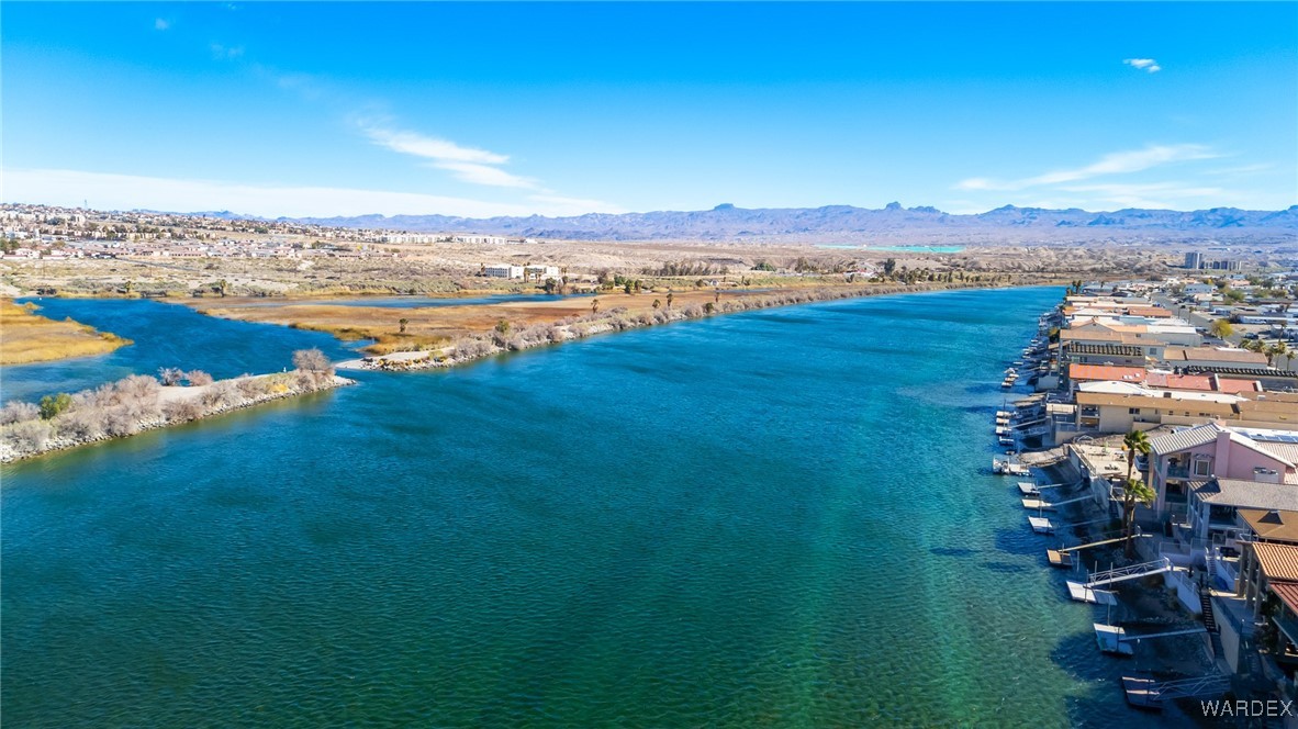 543 Riverfront Drive