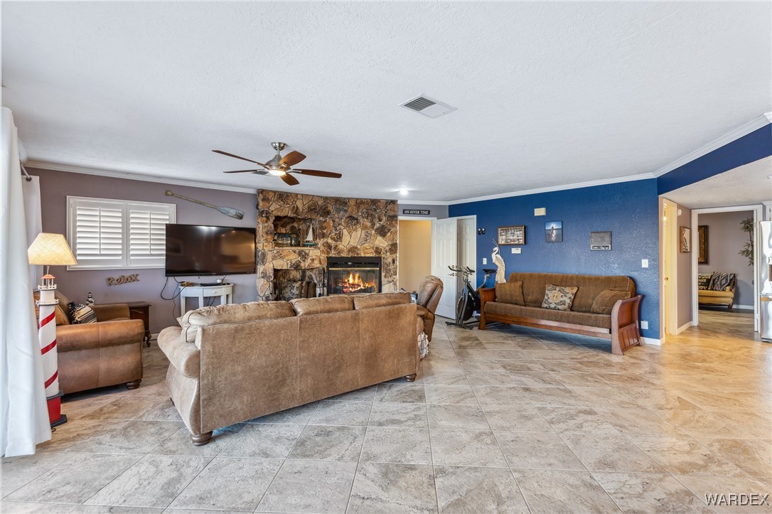 543 Riverfront Drive