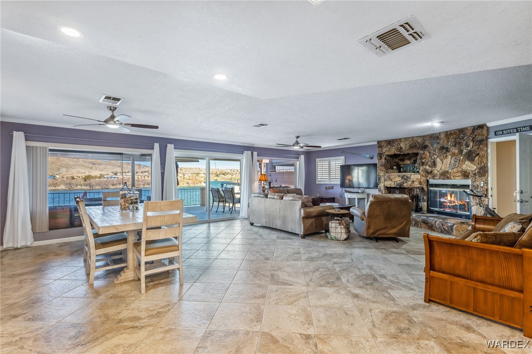 543 Riverfront Drive