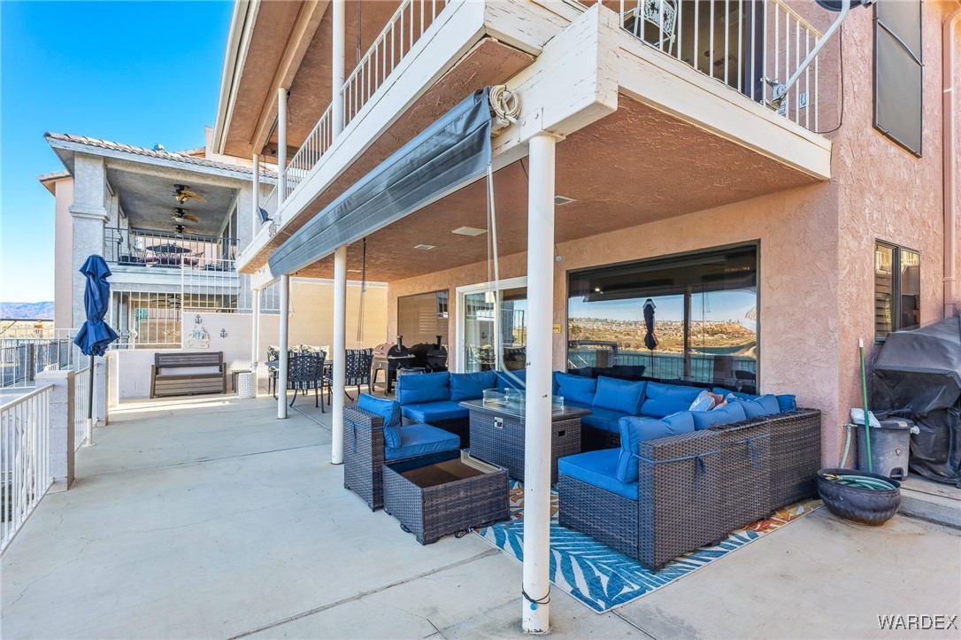 543 Riverfront Drive