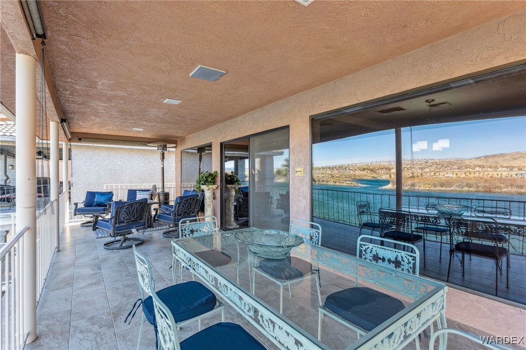 543 Riverfront Drive