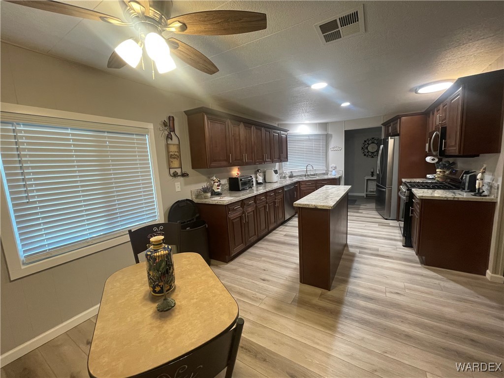 986 Palo Verde Drive