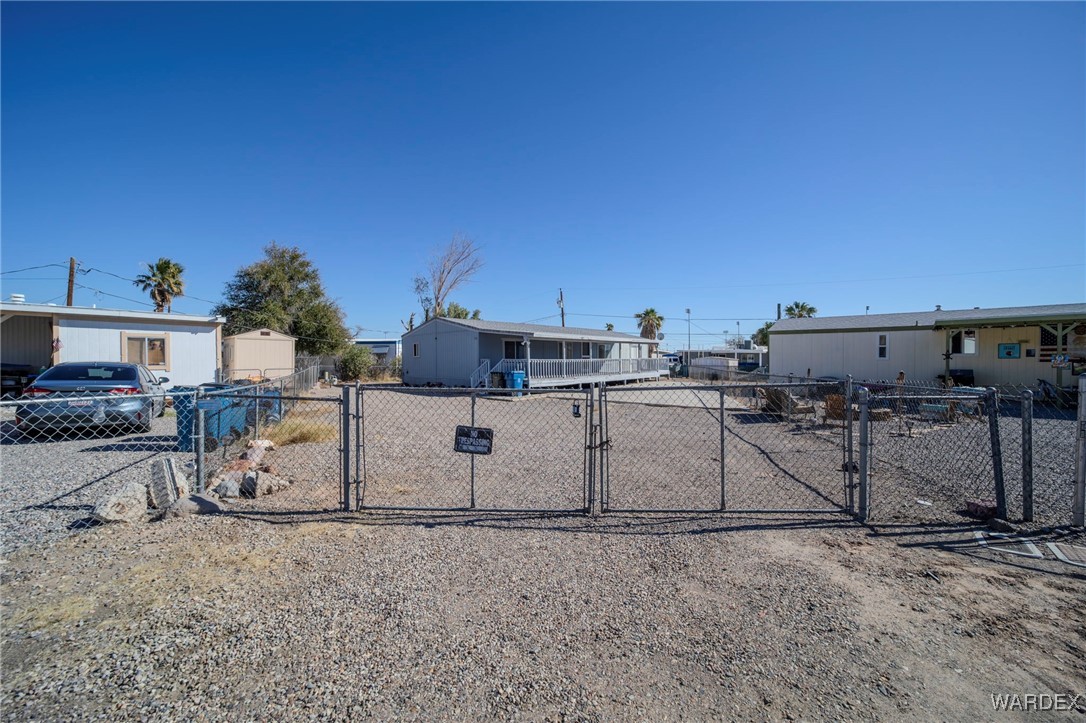 826 Swan Drive