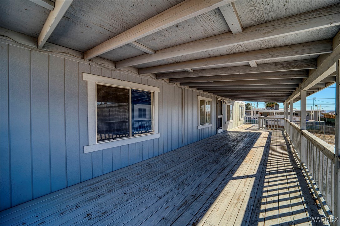 826 Swan Drive